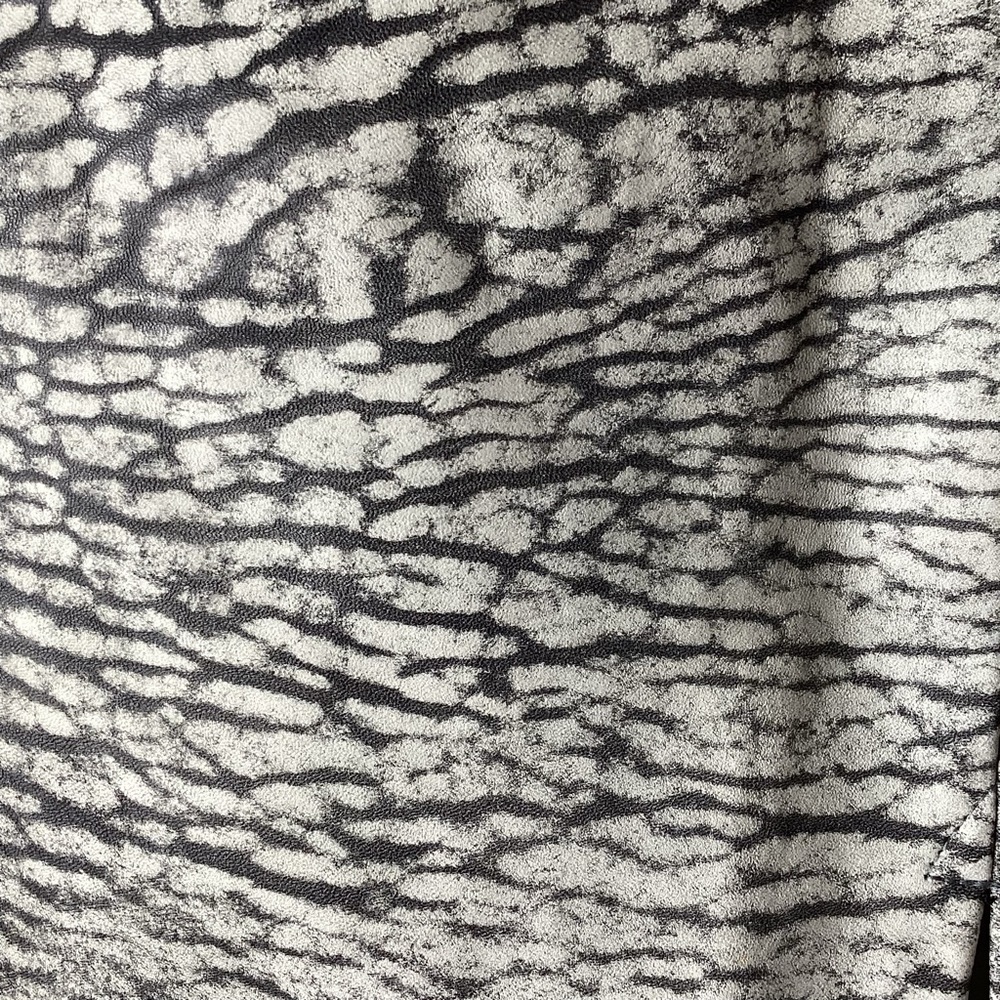 Vintage Phillip Noel Skirt Womens XS Grey Leather Abstract Print Pencil Retro - Picture 4 of 6